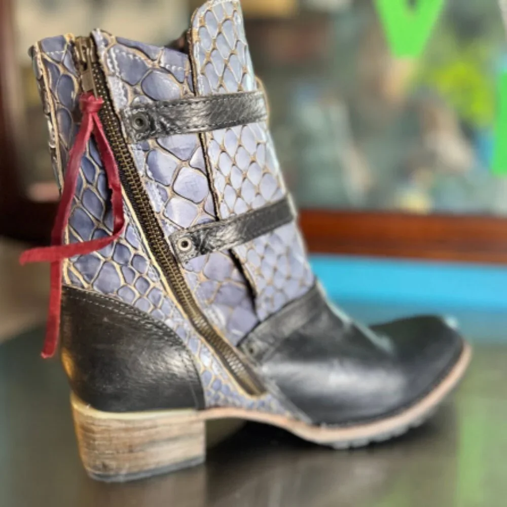 🩵🦎RARE Freebird Apex in Blue Multi Lizard 🦎 👢